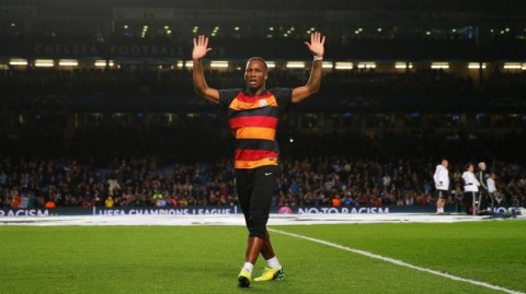 标题：5-1！欧冠首轮最大惨案诞生：德甲黑马登顶积分榜，土超霸主1.5亿豪阵遭补时暴击