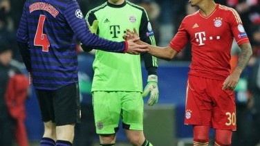 拜仁这“十六郎”帽子，咱戴腻了！连续六年硬刚欧冠八强是啥概念？