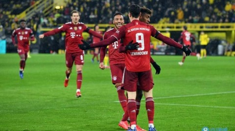 格雷茨卡转会大戏尘埃落定！德天空爆出重磅内幕：拜仁愿意放行，但31岁德国中场为啥非要赖在安联不走？