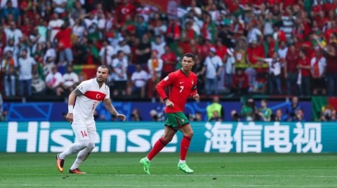 门将11分钟连伤带罚崩盘！尼日利亚3-1血洗乌干达，非洲雄鹰全胜晋级16强