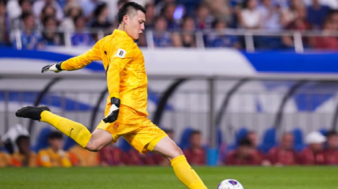 意大利头球队上线！加图索首秀5比0狂扫爱沙尼亚，雷特吉双响化身空霸