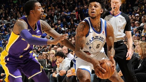 34分惨案！勇士16-0创历史之夜，库里24+9写意统治，科比14中1黯然退场