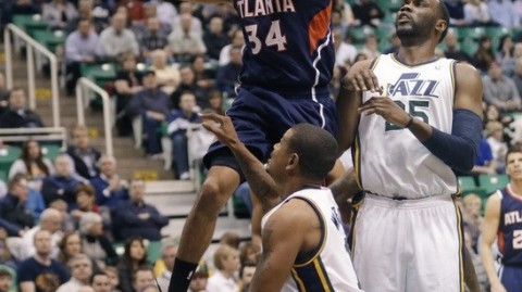 一碗毒奶灌下去，马刺这“破罐破摔”的戏码看得人直跺脚！