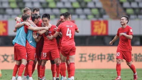 12月13日传承足球明星联赛冠军组第5轮山东泰山郓城恒基VS昆明凤凰橡胶