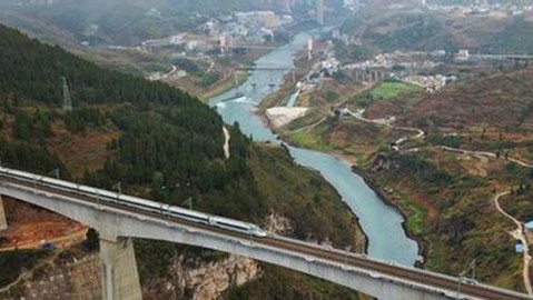 21力克万州！“魔鬼主场”三分稳局，渝超梁平双杀万州抢得先机