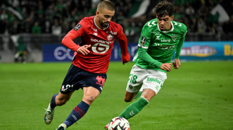 法甲第25轮里尔vs洛里昂：阿蒂尔-埃邦天外飞仙绝平，主队欧冠梦碎一地