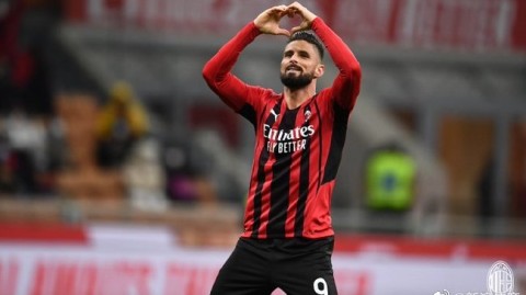 意甲第19轮  法布雷加斯客场完美首秀，科莫3-0横扫比萨跃升至积分榜第四