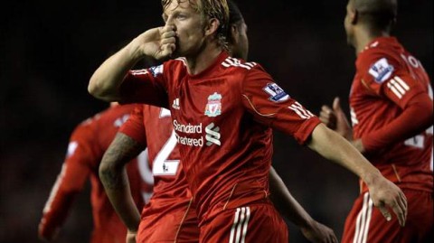 标题：鲍文7分钟双响闪击！波特西汉姆主场首秀2-0力克埃弗顿，送太妃糖三连败深陷降级区