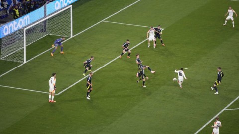 非洲杯24号焦点战：沙漠之狐阿尔及利亚3-0横扫苏丹，首轮即暴露巨大实力鸿沟