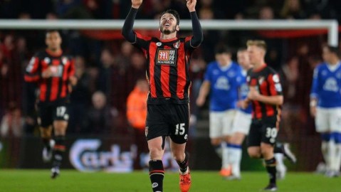 19岁拉扬献救赎：先送点后破门，伯恩茅斯3分钟2球逆转十人埃弗顿