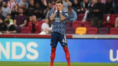 英超头羊折戟西伦敦：枪手1-1客平小蜜蜂，领跑优势缩至4分